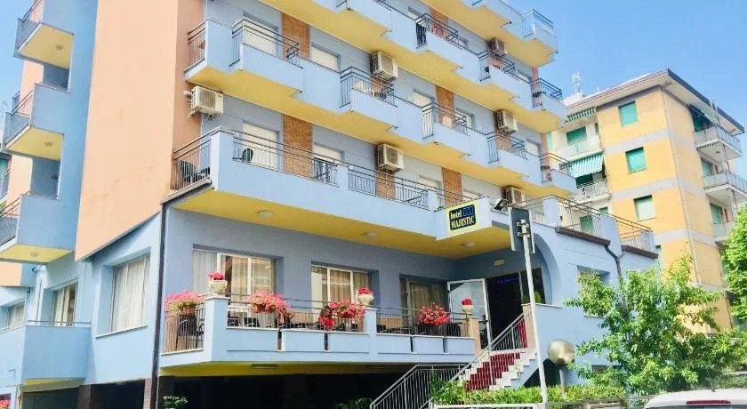 Hotel Majestic