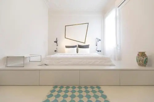 Trilogy Black Penthouse