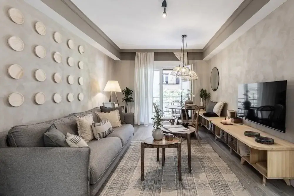 Mondragone - 1 Bedroom and Terrace in Goya
