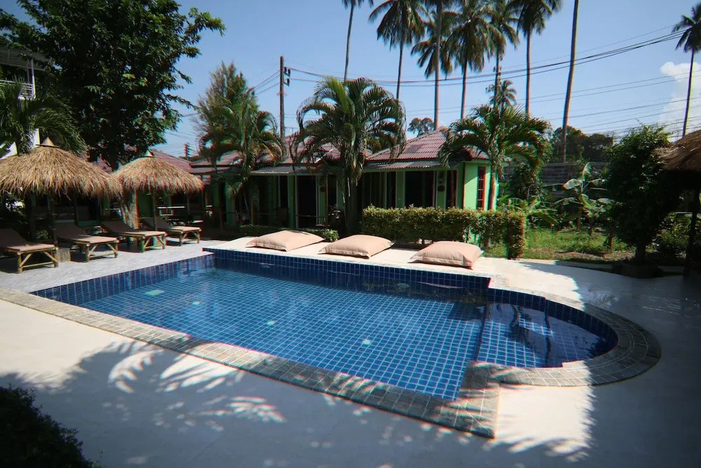 Avocado Koh Samui
