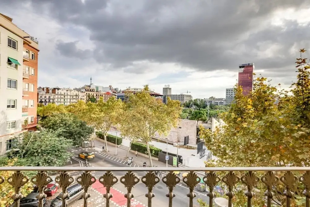 Designer 1 Bed Apartment near Plaza España