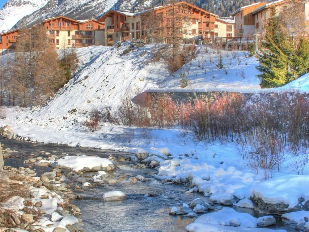 Comfortable Apartment at the ski Slopes in Known Val Cenis