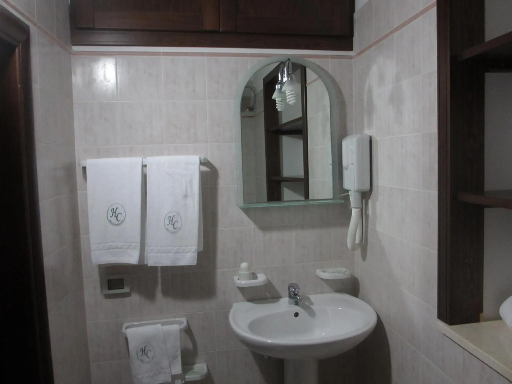Hotel Columbia