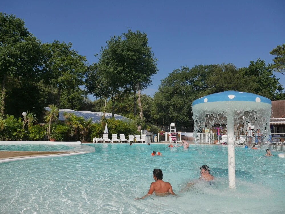 Camping Officiel Siblu Les Pierres Couchees