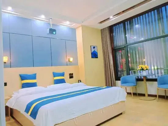 Zibai Sanya Hotel