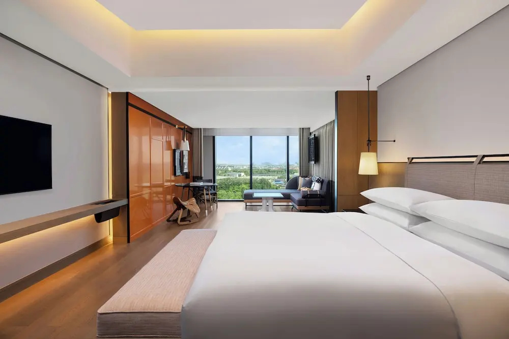 Renaissance Beijing Haidian Hotel