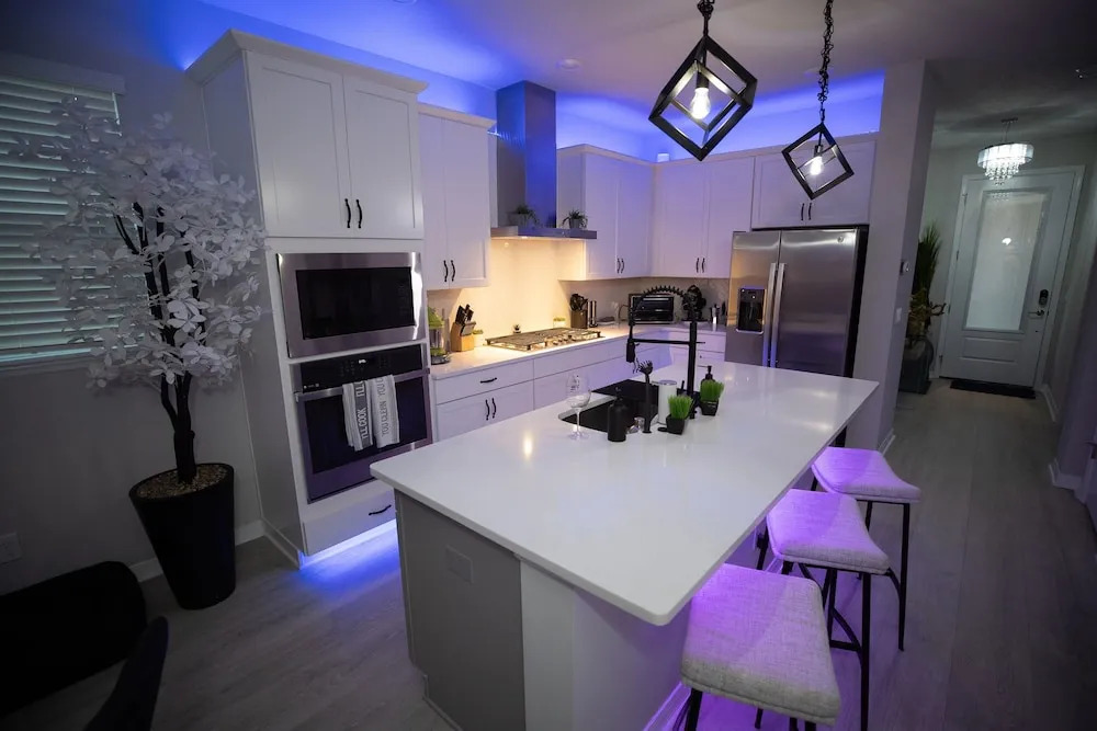 Brand New Modern Pet Friendly Zen Home W/ Private Home Theater & Hot Tub! 2 Bedroom Home by RedAwning