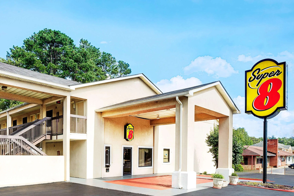 Griffin Inn & Suites