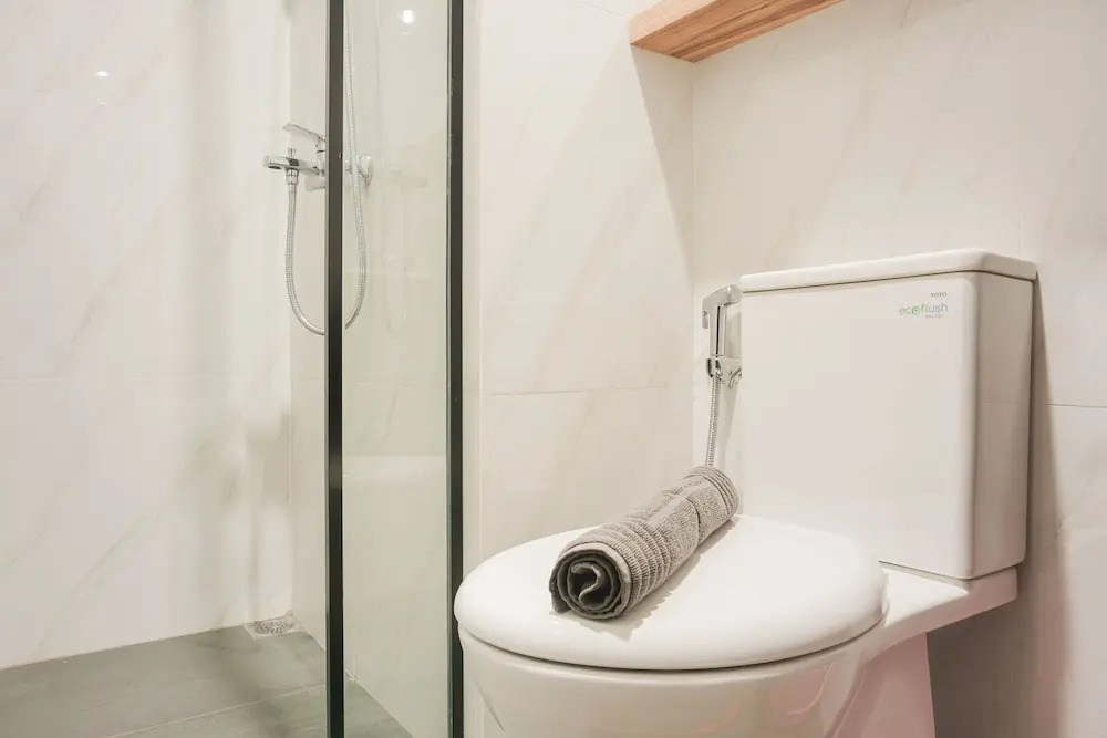 Great Location Studio at The Newton Ciputra World 2 Apartment