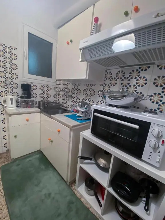 2 bedroom apartment close to Piraeus port