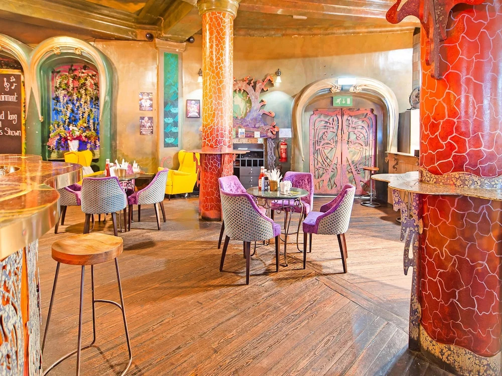 The Grand Central Hotel
