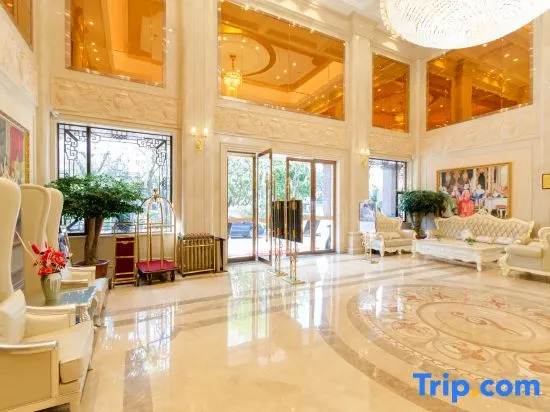 Vienna Hotel (Dali Ancient City)