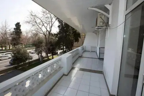 MaidensTower Sea Apartment 2