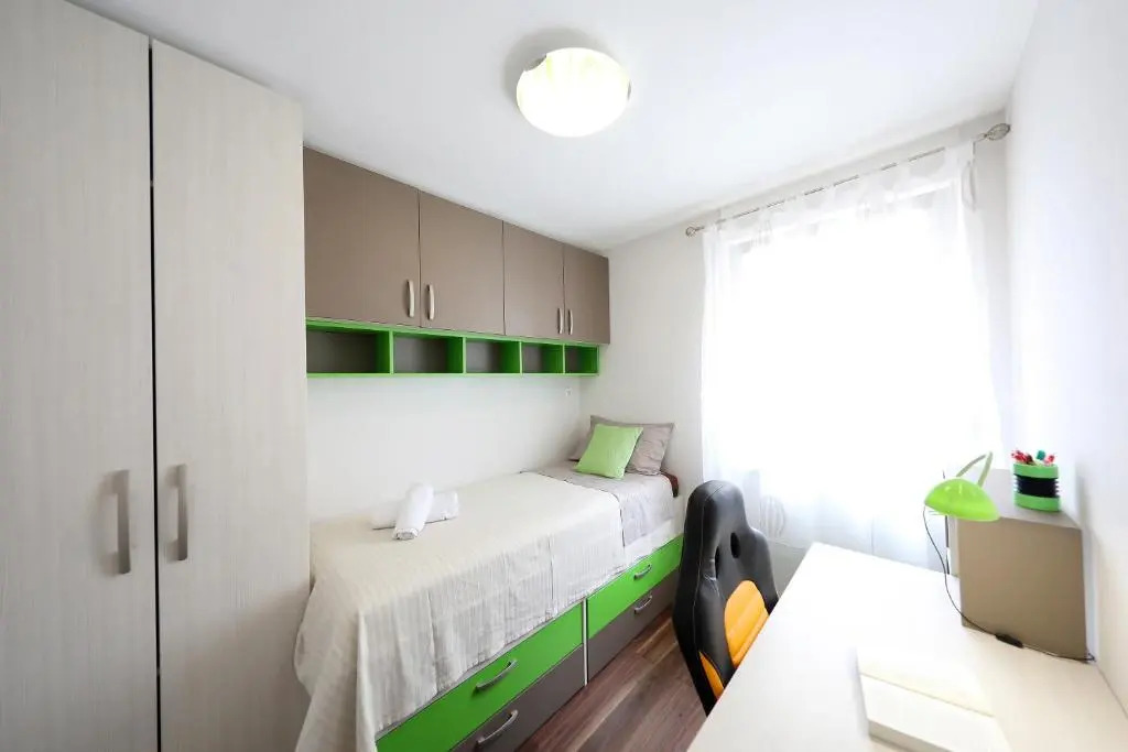 Apartment S