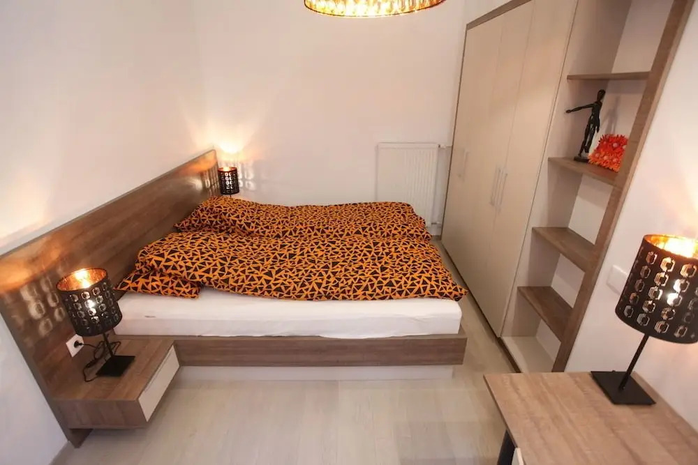 Dfive Apartments - Heroe's Expat