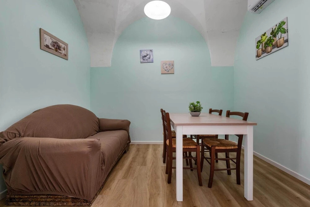 3729 Pio Apartment by Barbarhouse