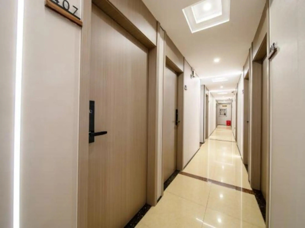Yijin Hostel