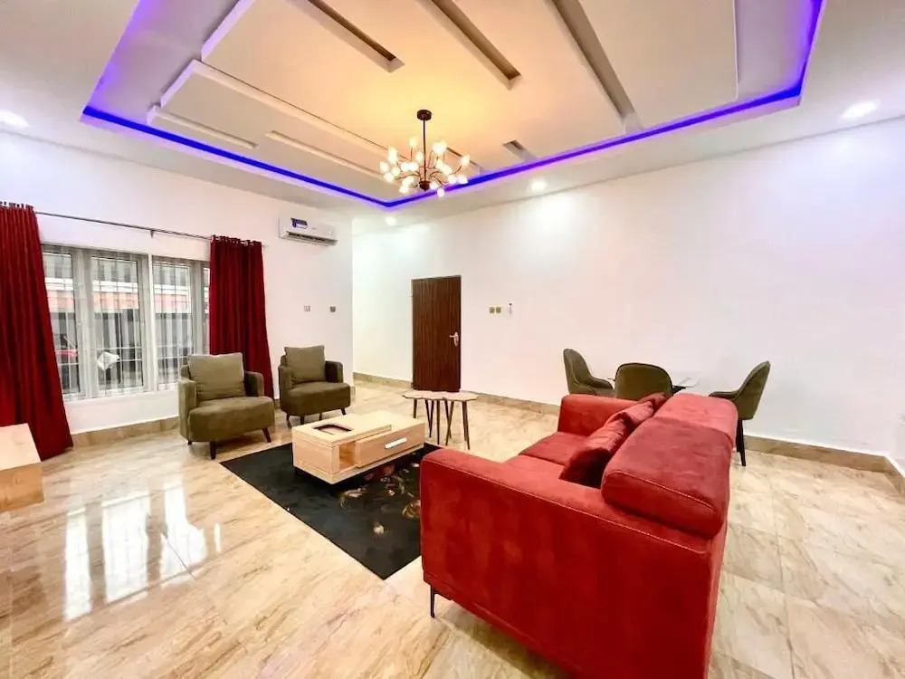 Palms Regalia Luxury Apartment