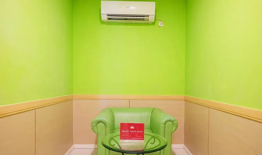 ZEN Rooms Basic Kalimas Sunan Ampel