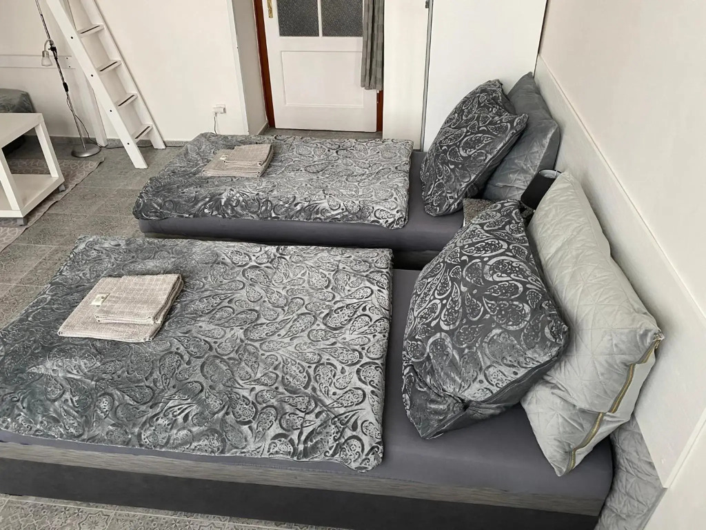 Tulip Apartment