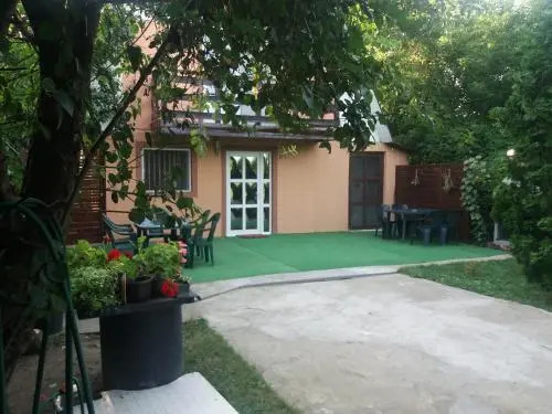 Pensiunea La Bunica 2