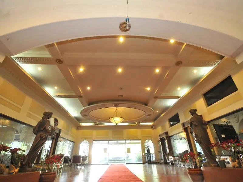 Queen Margarette Hotel