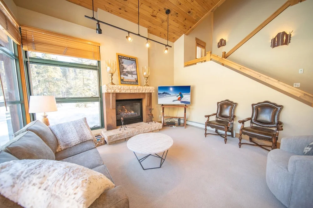 Ski Tip Ranch 8716