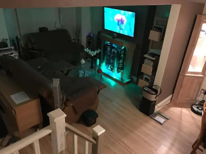 Private King En-Suite bedroom close to MediaCityUK/Old Trafford
