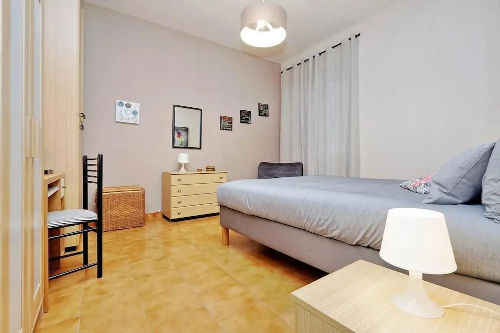 Aldos Place