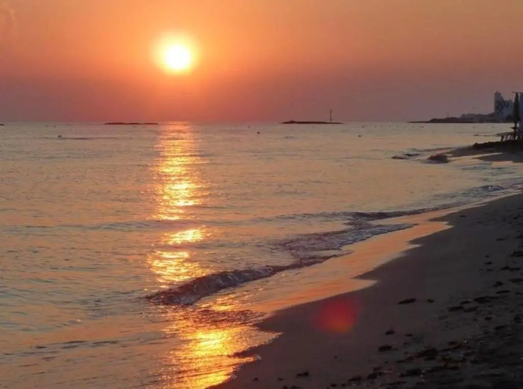 Apartment with 2 bedrooms in Torre San Giovanni with furnished terrace 150 m from the beach