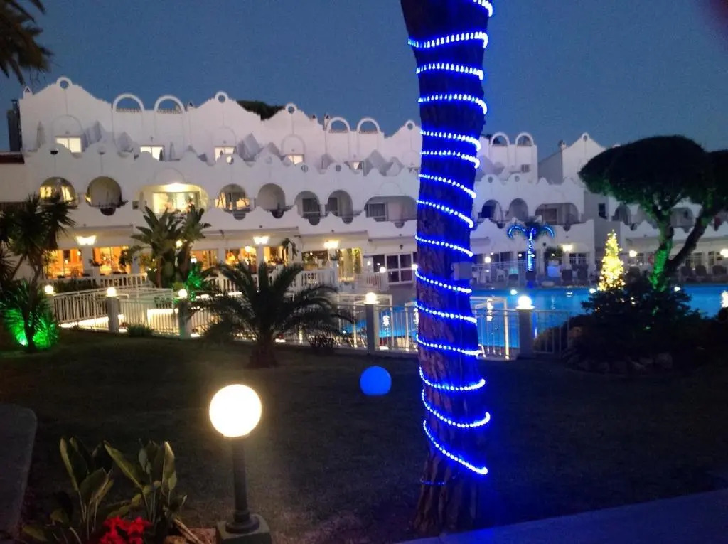 Casa Romero - Beautiful Villa, Best Corner by Pools,Resort Facilities, Full Kitchen, 3 Terraces, Internet