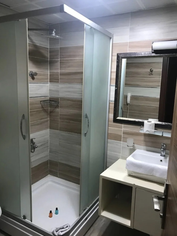 Ozcelik Hotel