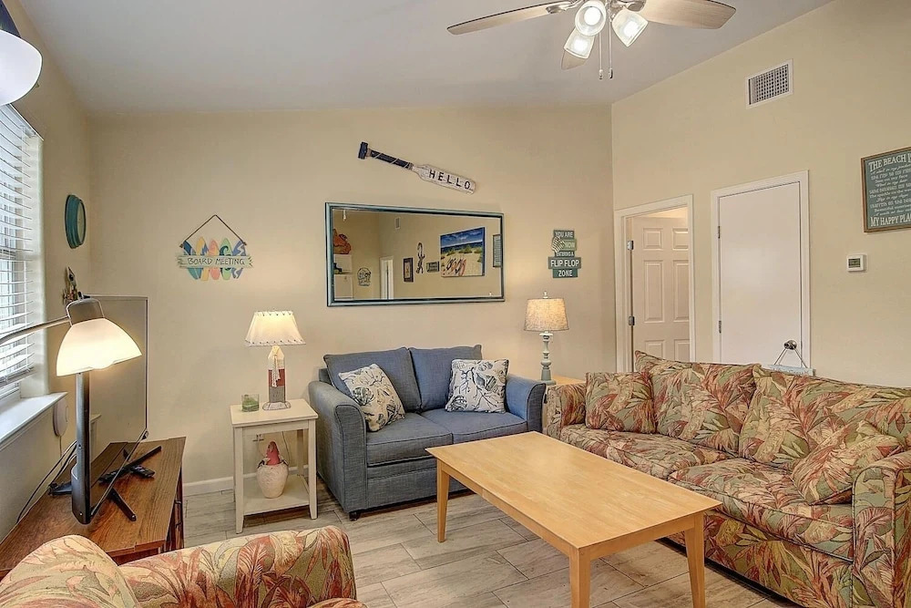 Costa Del Ray #3 2 Bedroom Condo