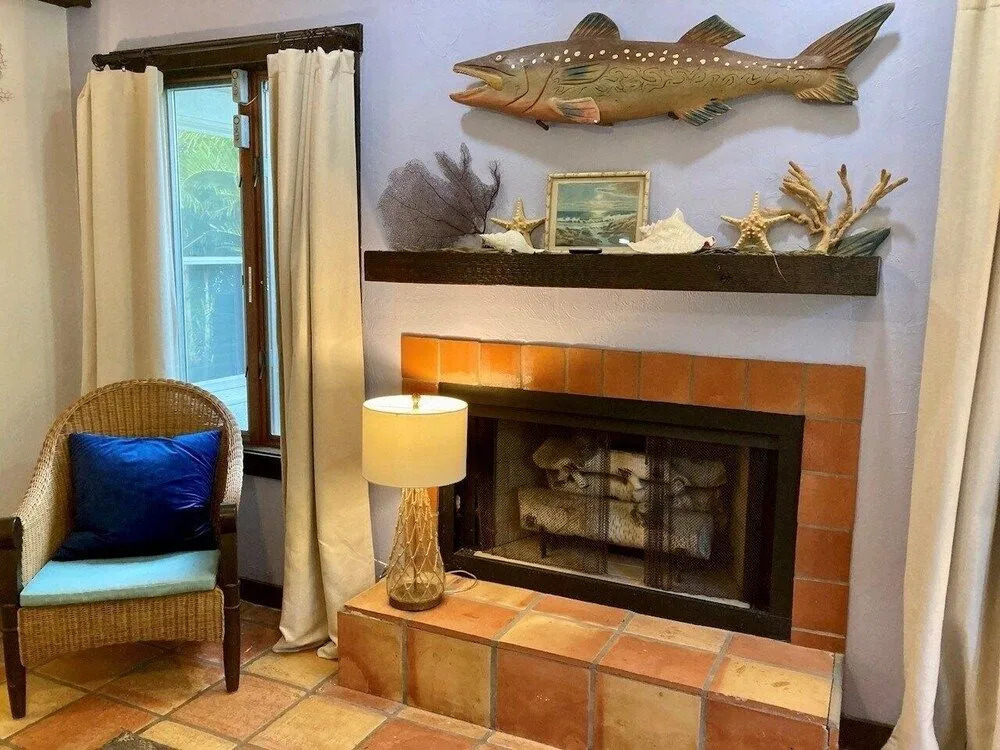 Maritime Memories 3 Bedroom Home by RedAwning