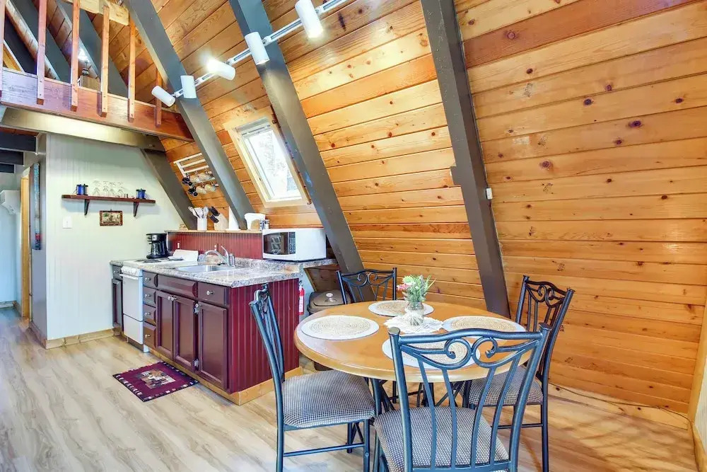 A-frame Cabin w/ Deck & Grill in Pinetop!