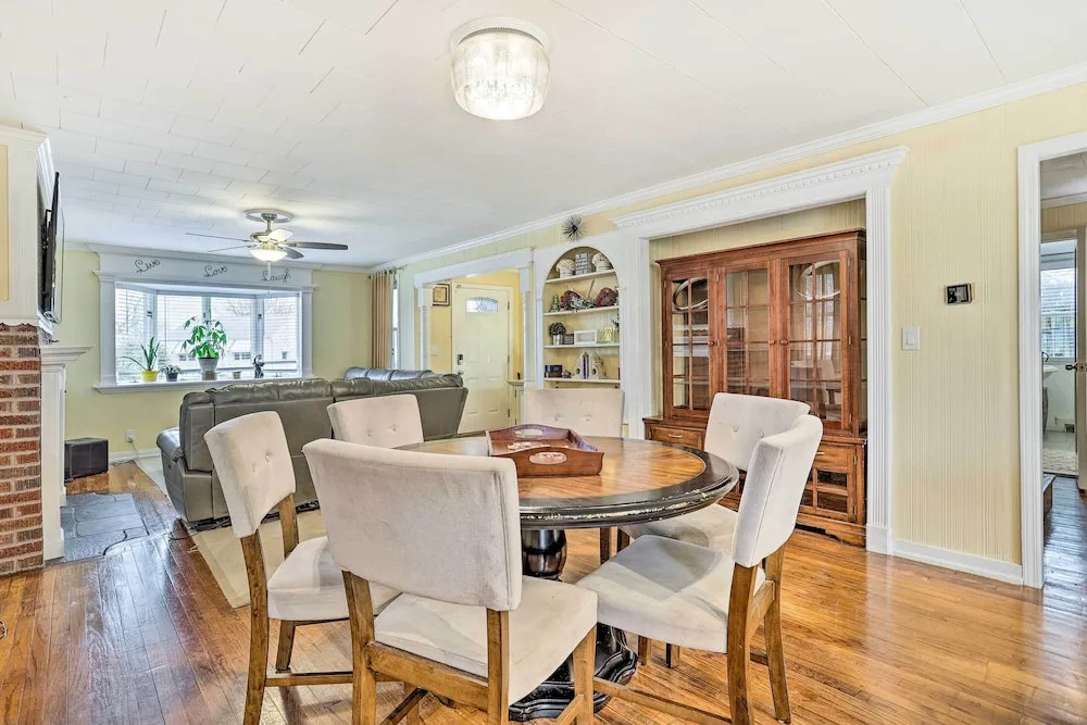 Family Getaway Near Delaware River & Int’l Soccer