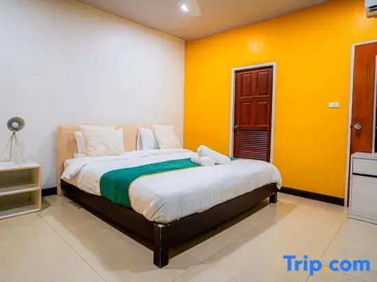 The Ace 6 Bedroom 6 Bathroom Villa With Free Bills