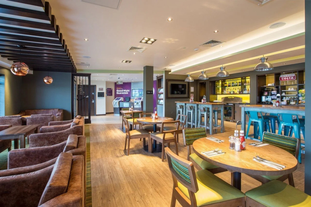 Premier Inn Chatham/Gillingham - Vic Pier