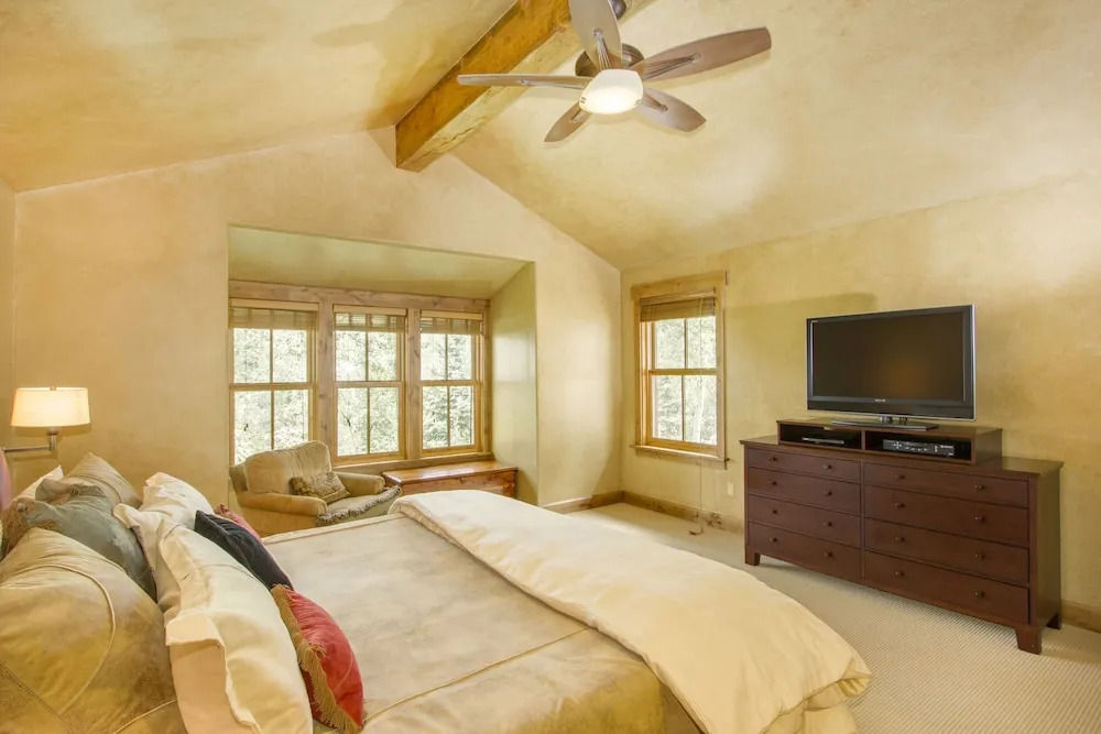 Elkstone Place 1