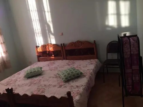 Julis House