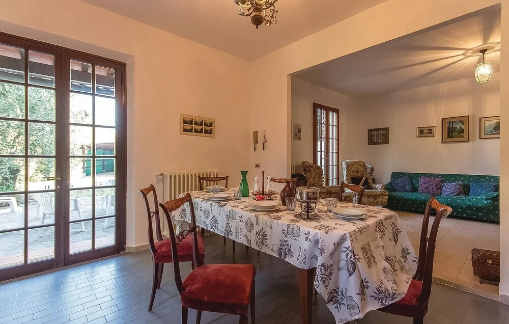Nice Apartment In Marti Pi With Wifi