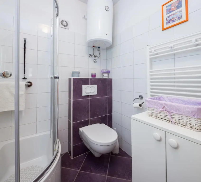 Comfortable and Fully Furbished apt in Center
