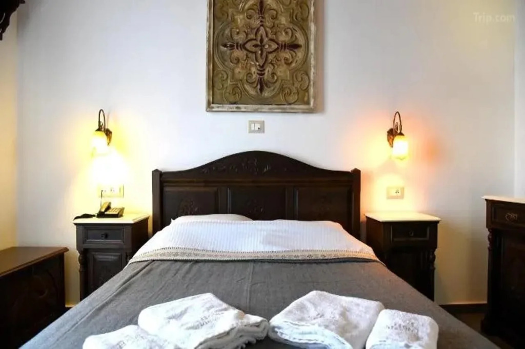 Hotel Messaria