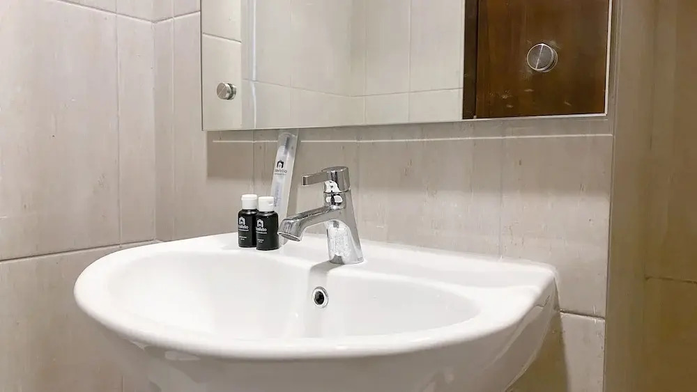 Good And Comfy 1Br (No Kitchen) At Citra Living Apartment