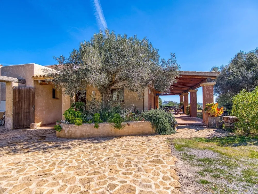 Serene Holiday Home in Ibiza With Private Swimming Pool