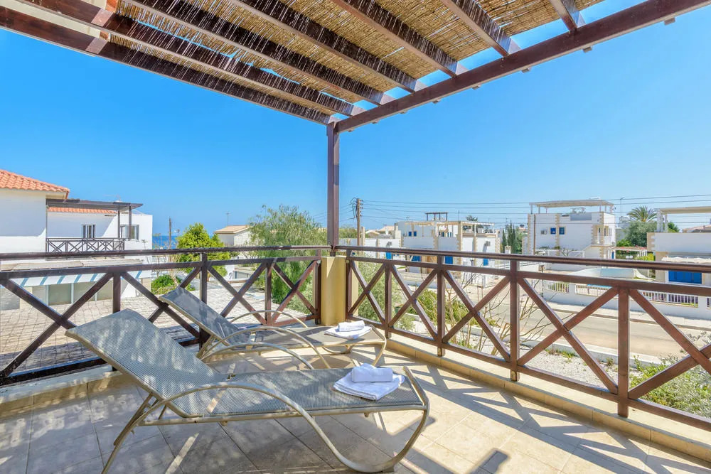 Konnos Beach Villa 3