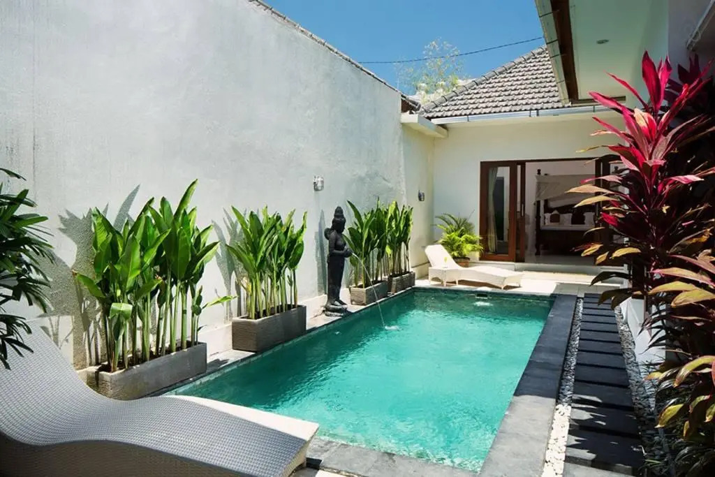 1BR Private villa seminyak,20mint walk 2 the beach