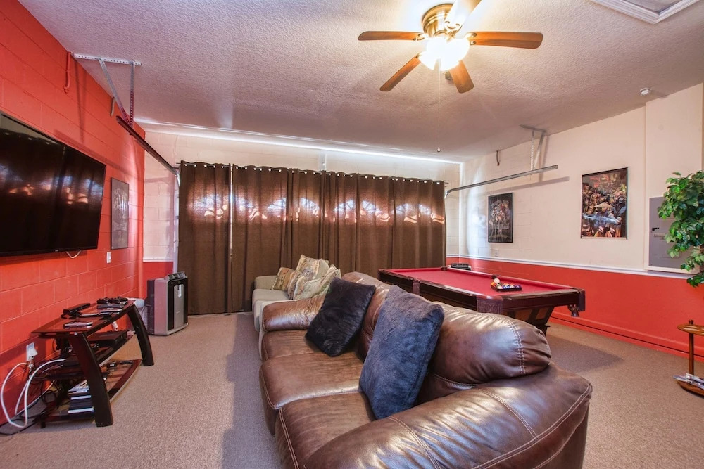 3BR 2BA Home in Windsor Palms by CV-8168