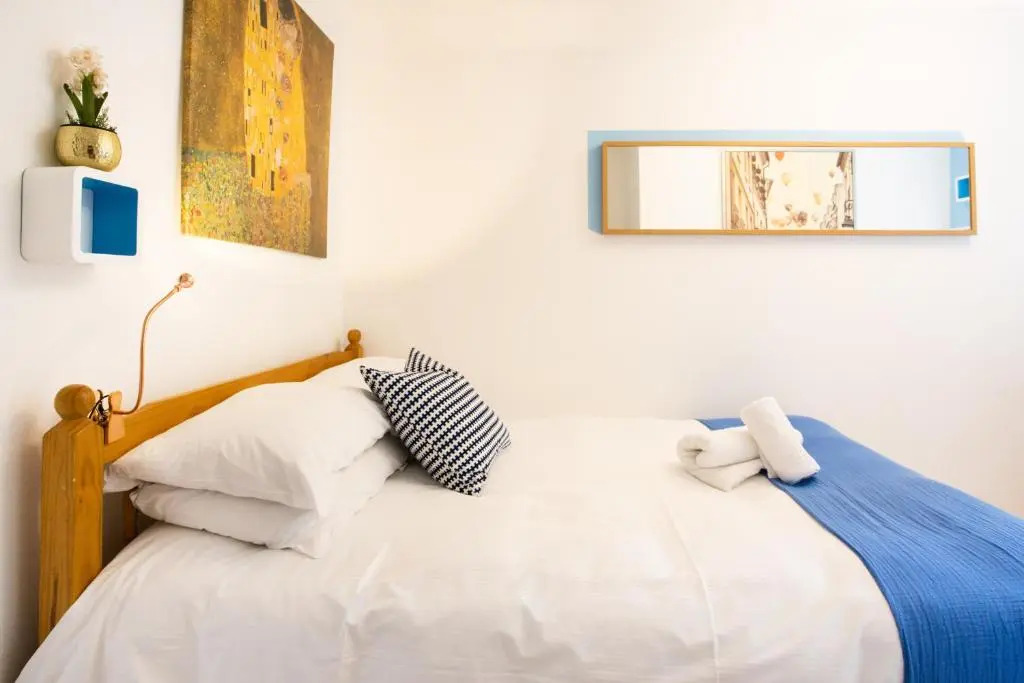 Tower Bridge Rainbow Suites