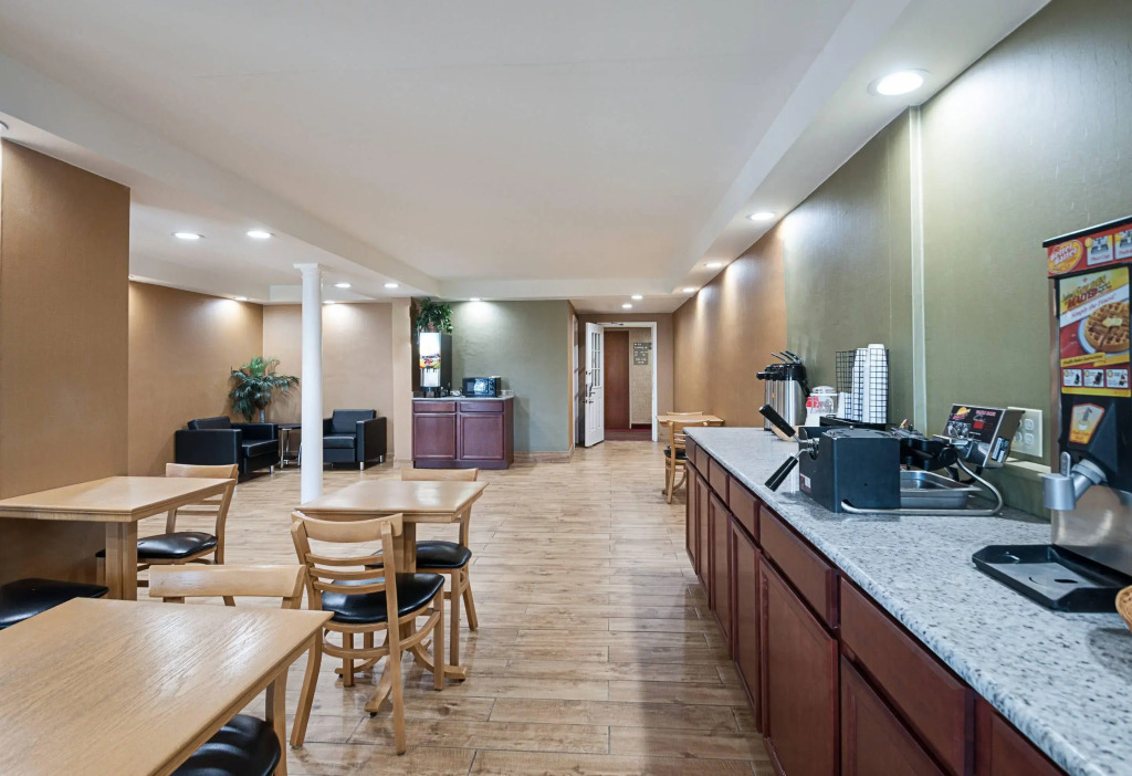 Quality Inn Near Pimlico Racetrack